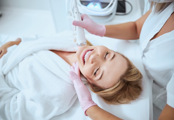 Microneedling