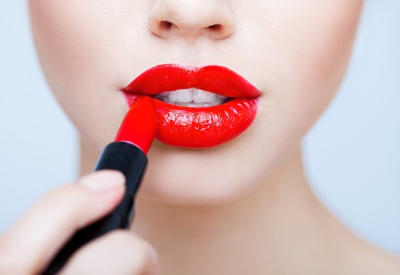 round your lips with a `keyhole surgery` like approach