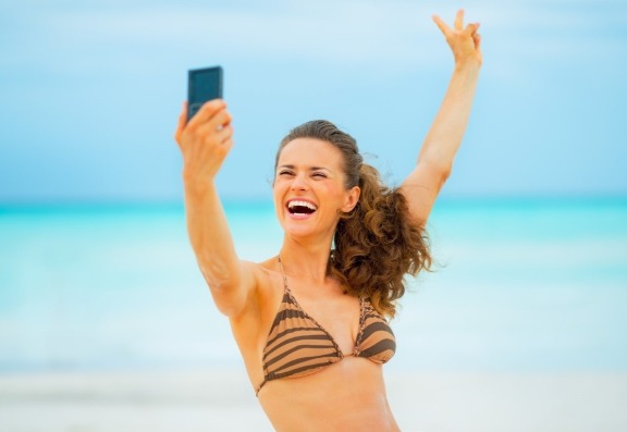 Selfies Don’t Tell the ‘Tooth’ About Your Smile