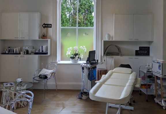 Acne clinic in Kenilworth