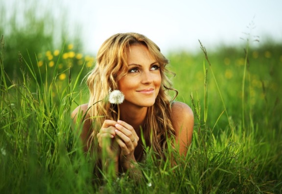 does a non-surgical facelift provide Natural-Looking Results
