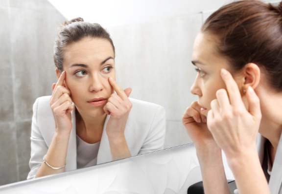 The First Signs Of Ageing Skin
