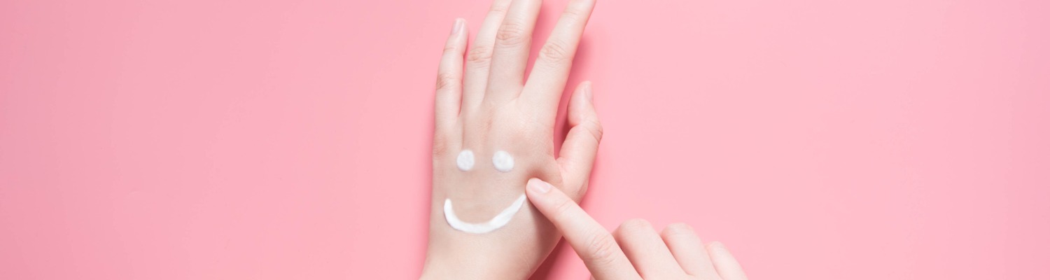 What Is the Best Way to Moisturise Dry Skin?