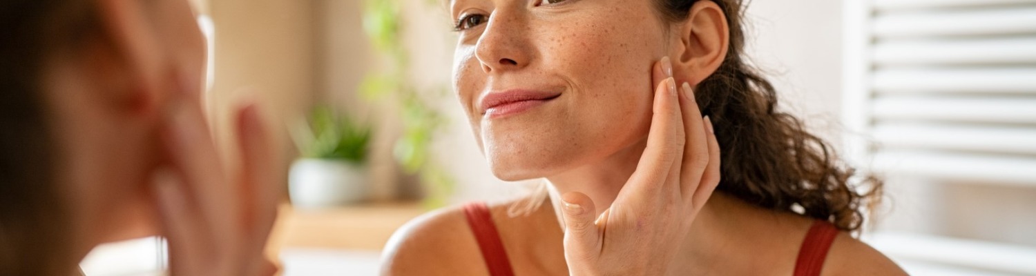 Facelifts; Non-surgical and Surgical Skin Smoothing Options