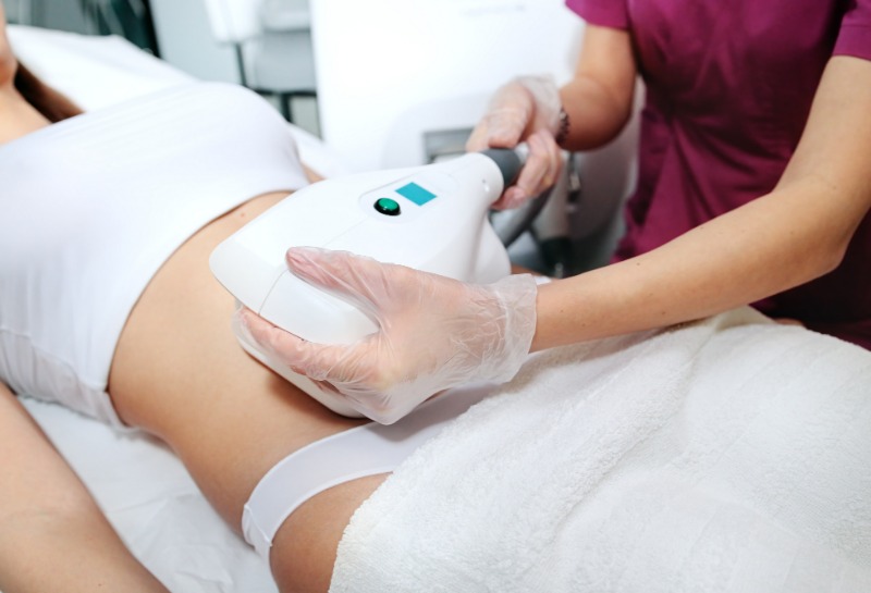 Does CoolSculpting Work and What are the Risks?