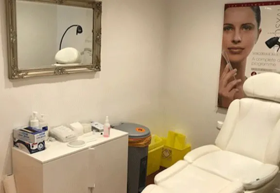 Barstable Aesthetics Clinic Left Banner