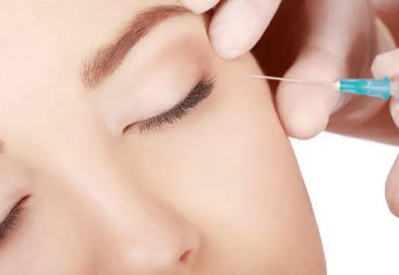 Dr Deborah McManners Medical Cosmetic Centre Left Banner