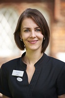 Carla Pooran Photo