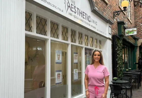 The Aesthetic Clinic Right Banner