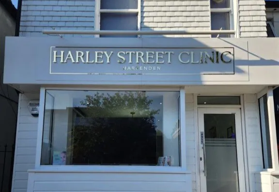 Harley Street Clinic Harpenden Left Banner