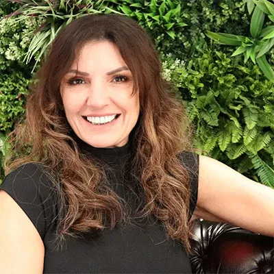 Geri Savova Photo