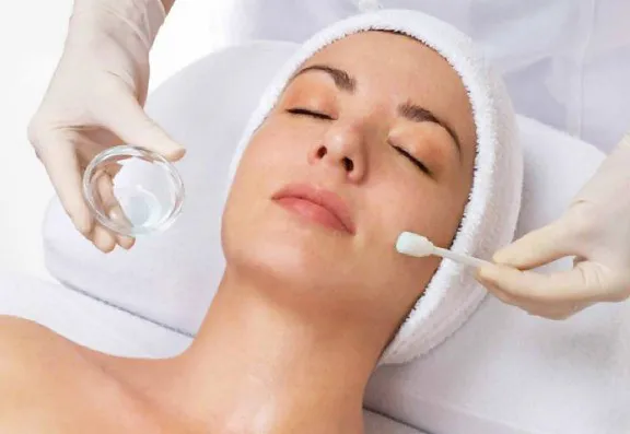 Aesthetic Medispa Rickmansworth Left Banner