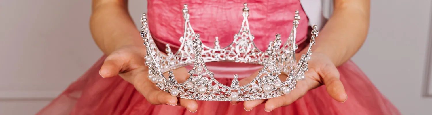 Miss Cosmetic Surgery, Trivialises Surgery Says Industry