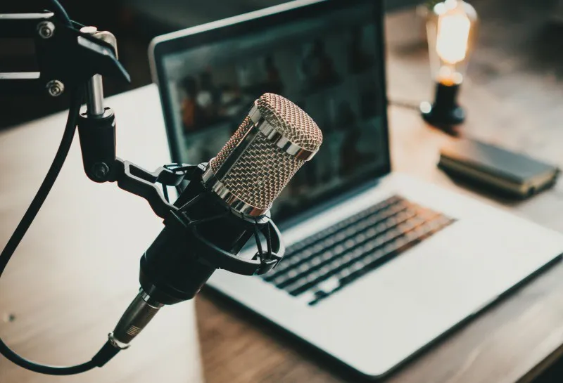 Aesthetic Podcast - A Different Way to Build an Audience