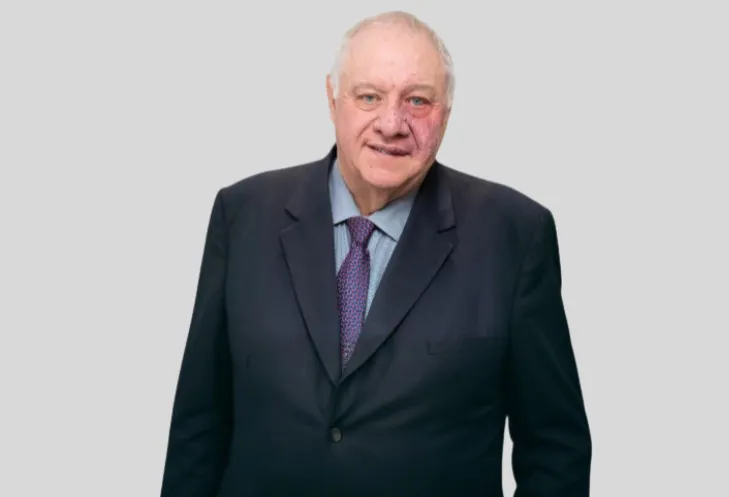 Hamilton Fraser Talks With Professor David Sines About Regulations and Safeguarding in Aesthetics