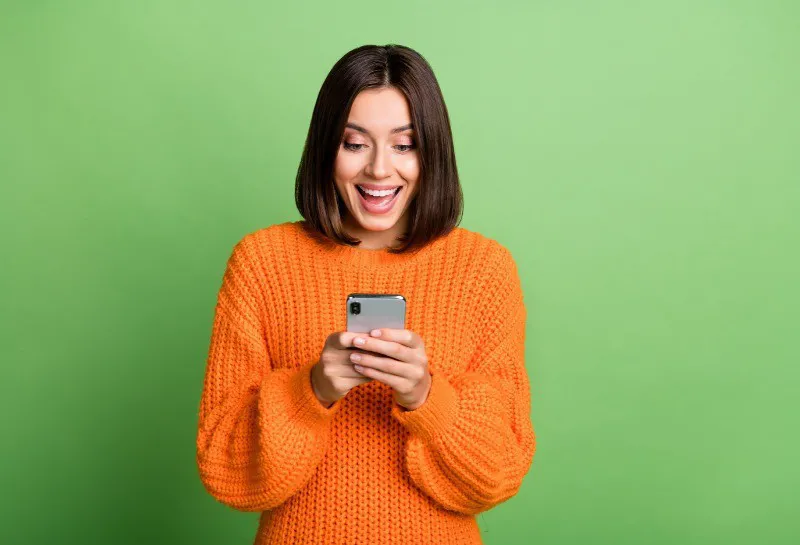 Social Medias Good and Bad Trends for the Cosmetic Industry