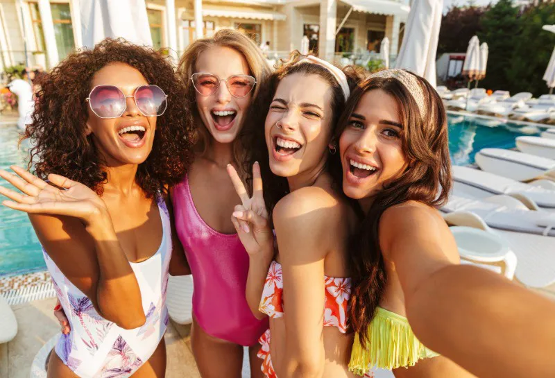Survey Shows Gen Z Unfamiliar With Sunburn and Tanning Risks